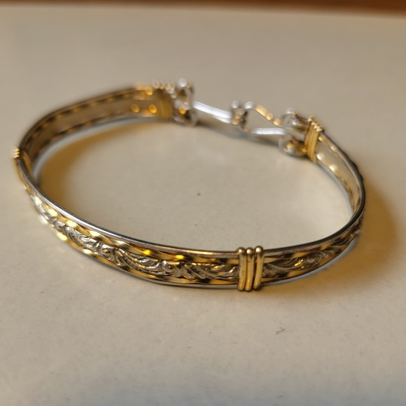 Two Tone Wire Bangle Bracelet Gold Filled and Silver Filled Artisan Made - Picture 7 of 9